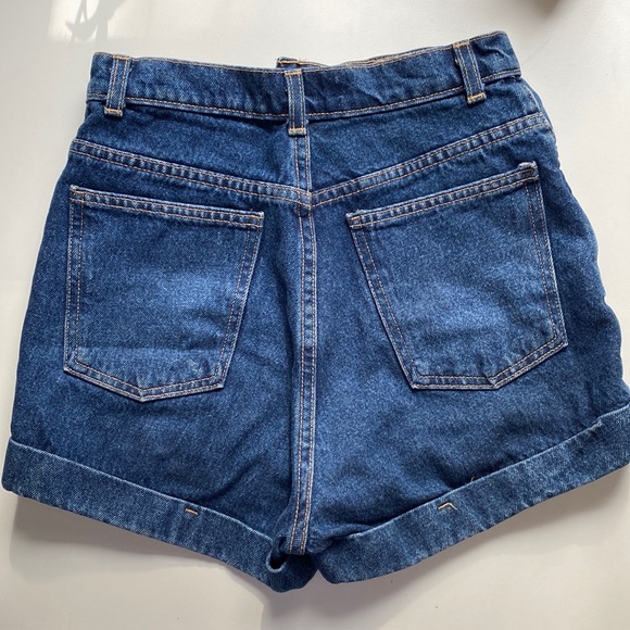 American Apparel High Waisted Cuffed Shorts - Picture 4 of 4